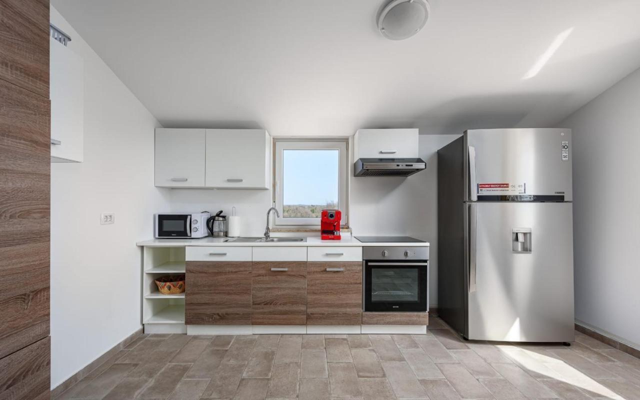 Apartments Valeria Divšići Esterno foto